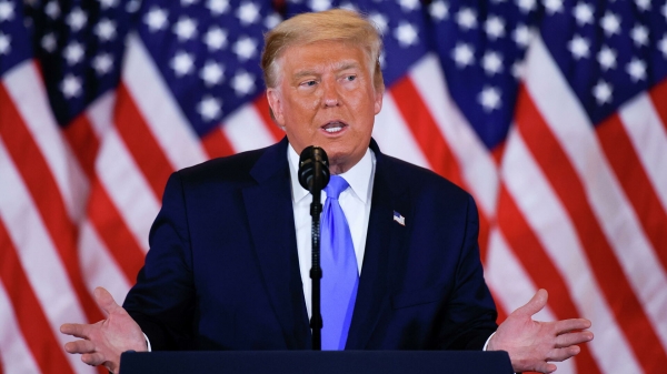 Трамп заявил об ударе по избирательной системе США и выборам