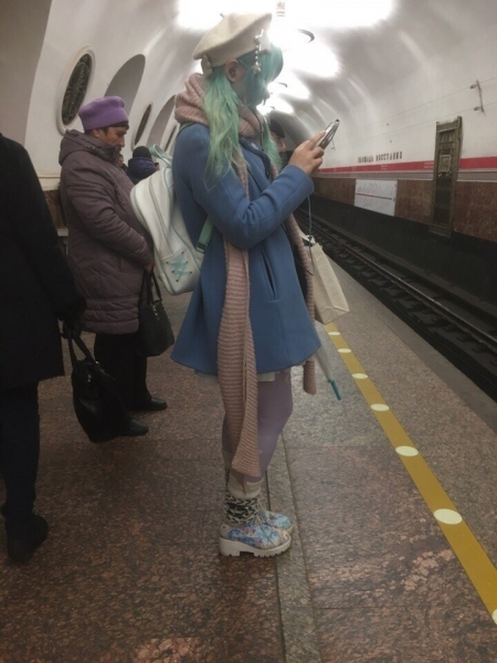 Модники метро Санкт-Петербурга, которые попали в сегодняшнюю подборку