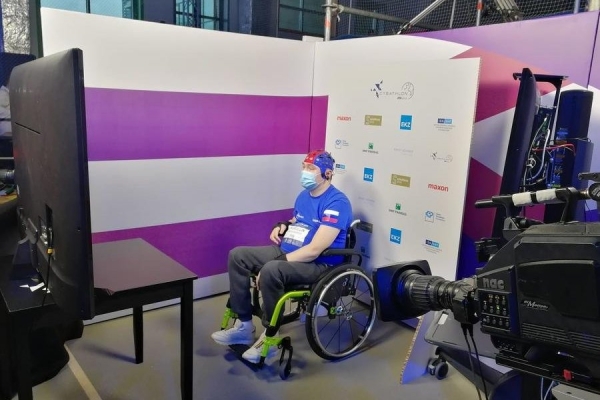 Команда Neurobotics заняла третье место на Cybathlon Global Edition 2020