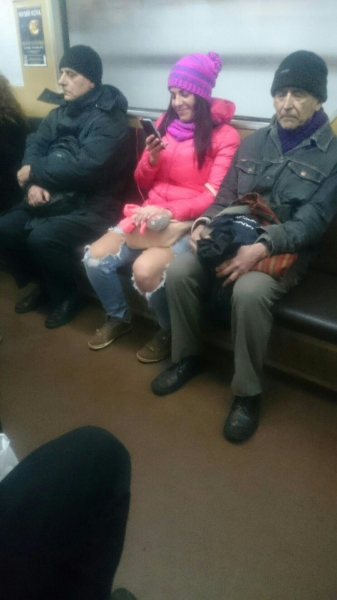 18 модников и модниц в метро, которых сложно не заметить