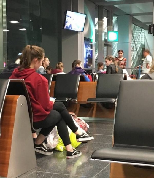 20 доказательств, что ракурс и перспектива могут превратить любое фото в смехотворное недоразумение