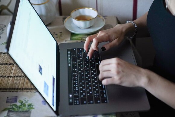 Сергунина рассказала о первых результатах работы благотворительного сервиса на mos.ru