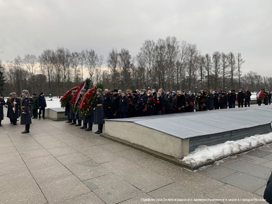 Москва помнит о героизме Ленинграда