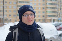 Ученик зеленоградской школы подружился с роботом Валли