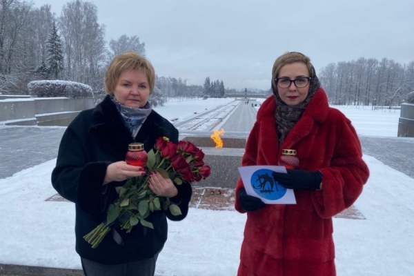 В Санкт-Петербурге возложили венок от москвичей в память о жертвах блокады