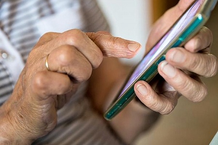 Пенсионерка перевела все сбережения на «безопасный счет» аферистов