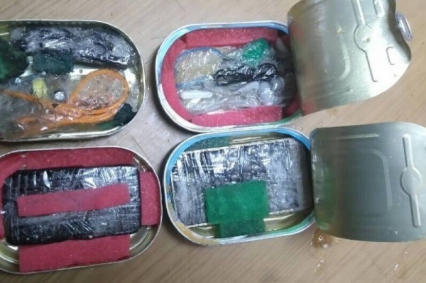 В мыле, шампуне и курице: 14 запрещенных передач в тюрьму, которые так и не дошли до своего адресата