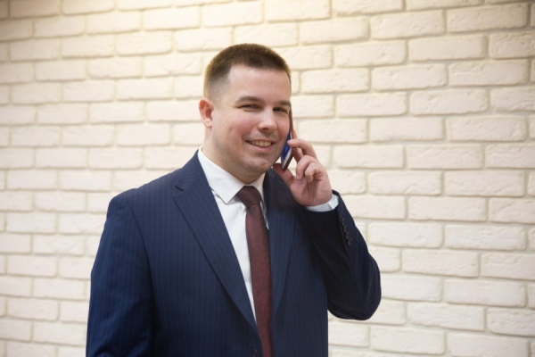 Сергей Собянин вручил премию правительства Москвы молодому ученому из Зеленограда