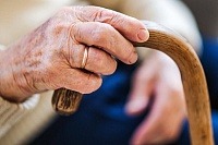 Мошенники обманули 69-летнюю жительницу Зеленограда, представившись полицейскими