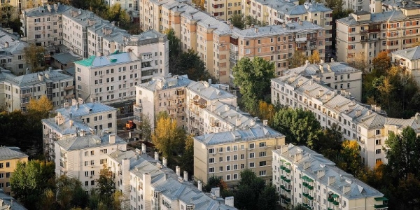 Москва передала в долевую собственность жителей еще 150 нежилых помещений в домах