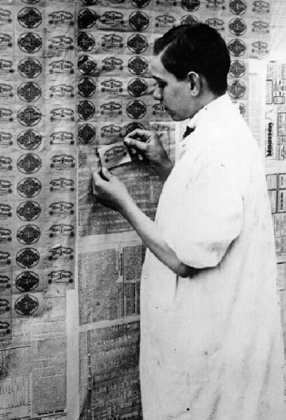 Германия в эпоху гиперинфляции: исторические кадры 1920-х годов