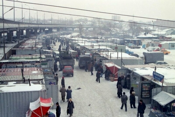 Смутные 90-е: вспоминаем, какой была жизнь в провинции и не только, пересматривая старые фото