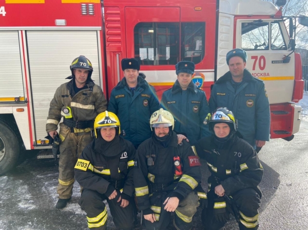В 15 микрорайоне потушили пожар в жилом доме