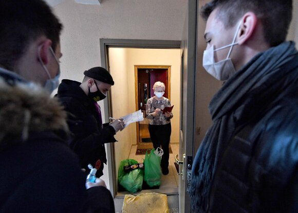 Более 3,5 тысячи НКО объединила система поддержки добровольчества в Москве