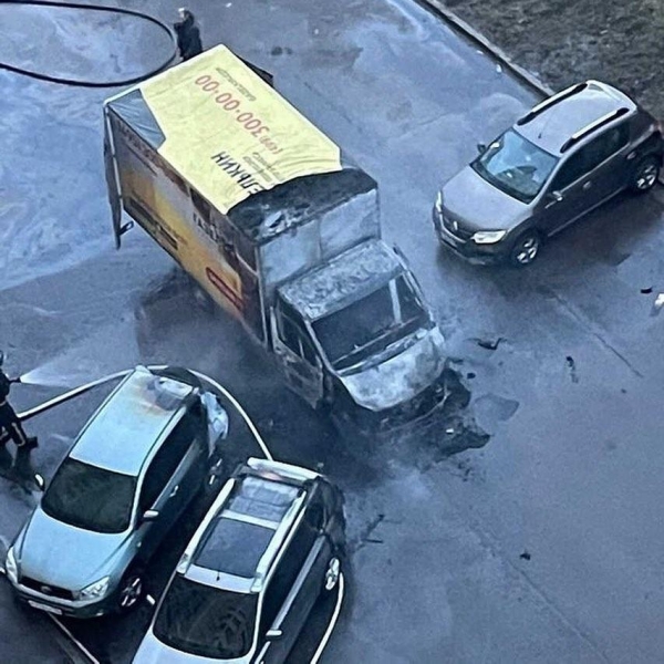 В Голубом сгорело несколько автомобилей