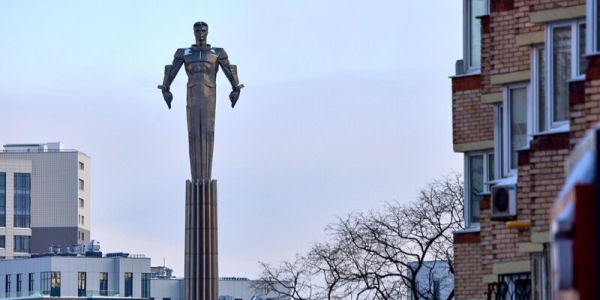 Памятник Гагарину в Москве отреставрируют – Сергунина