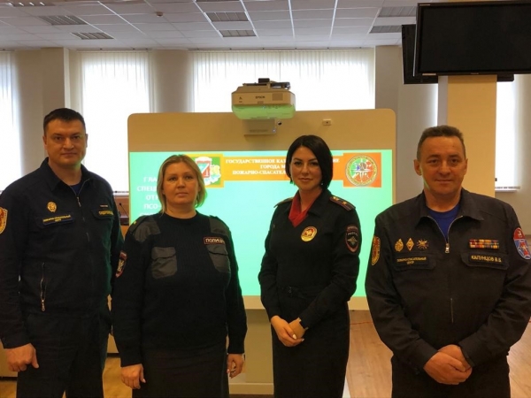 Пожарные Зеленограда в канун весенних каникул  рассказали детям о безопасности 