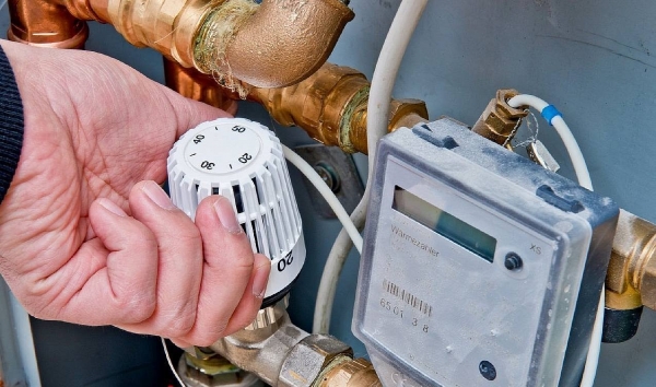 В домах реновации устанавливают приборы теплового учета