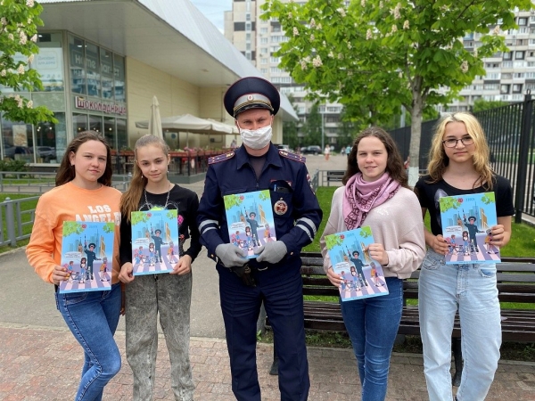 Сотрудники Госавтоинспекции Зеленоградского округа города Москвы провели профилактическую акцию «Безопасные каникулы»