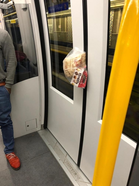 18 подтверждений того, что судьба ещё та злодейка и может предательски отомстить