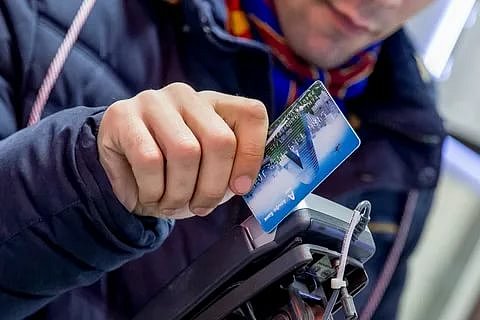 В Зеленограде мужчина потратил 40 тысяч с чужой кредитки