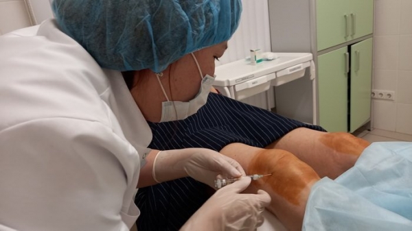 Специалисты зеленоградской больницы успешно применяют локальную инъекционную терапию заболеваний суставов