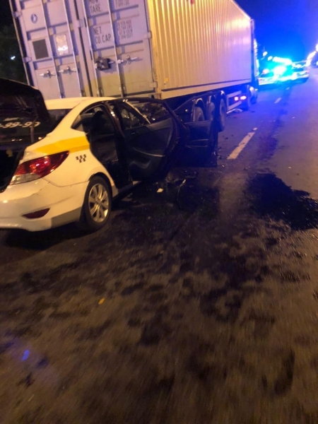 Два человека погибли в ДТП на Ленинградке рядом с Зеленоградом