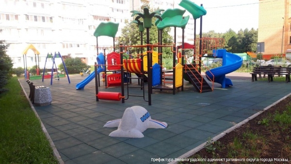Благоустройство еще трех дворов завершено в Зеленограде