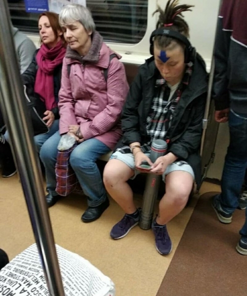 20 очень странных личностей, которых оказались в обычном метро
