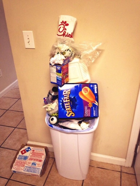 20 лоботрясов, прожигающих свое свободное время впустую, чья лучшая подруга — это лень