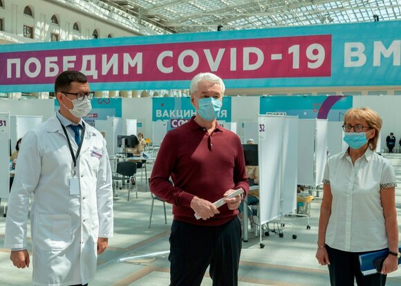 Собянин открыл один из крупнейших в Европе прививочных пунктов