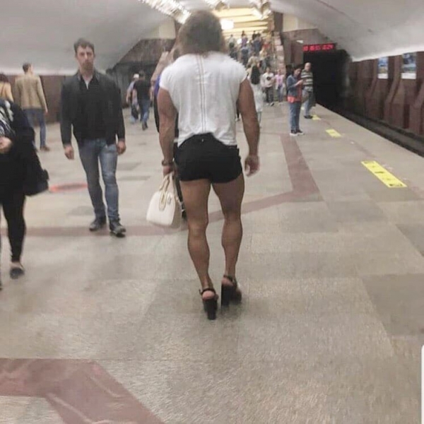 20 очень странных личностей, которых оказались в обычном метро