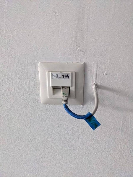 12 лоботрясов, которые не справились со своими обязанностями и им за это не стыдно