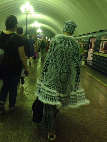 20 сказочных персонажей, которых можно встретить только в нашем метро