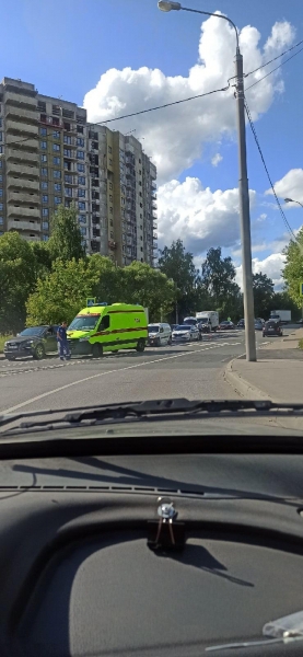 Автомобиль сбил ребенка на «зебре» в Зеленограде