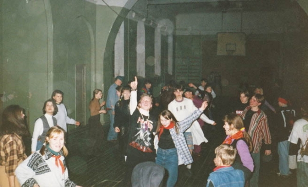 20 примеров того, каким было детство у ребятни 90-х