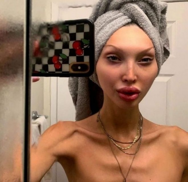 20 оттюнингованных девушек, которые хотели улучшить внешность, но получилось наоборот