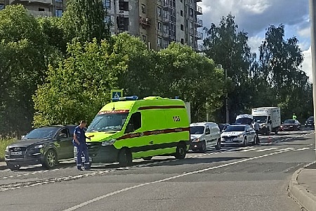 Автомобиль сбил ребенка на «зебре» в Зеленограде