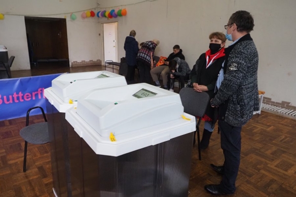 Основной поток голосующий на выборах пришелся на 17 сентября
