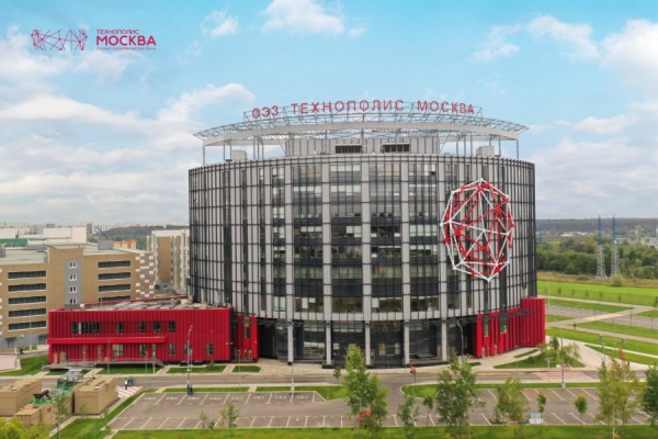 Обновление дизайна фасада «Технополис Москва» в Алабушево