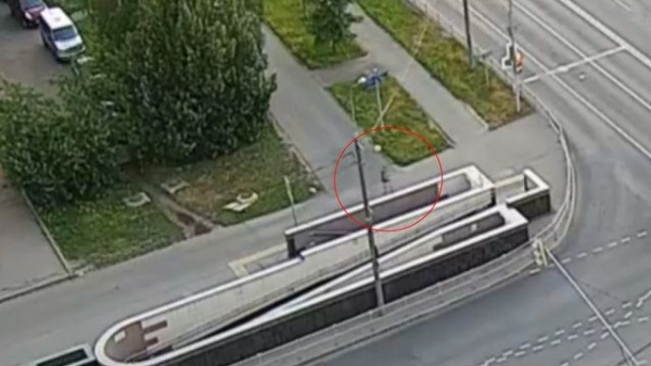 Молодой зеленоградец украл оставленный возле магазина самокат