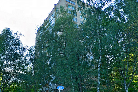 Пенсионера спасли из горящей квартиры в 5 микрорайоне