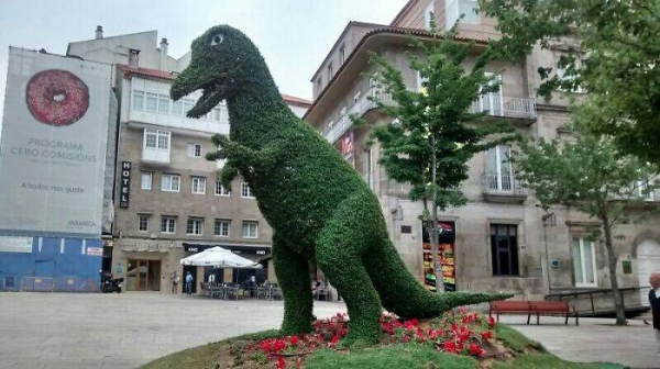 13 памятников и скульптур, созданные нерадивыми мастерами, которым нужно срочно поменять род деятельности