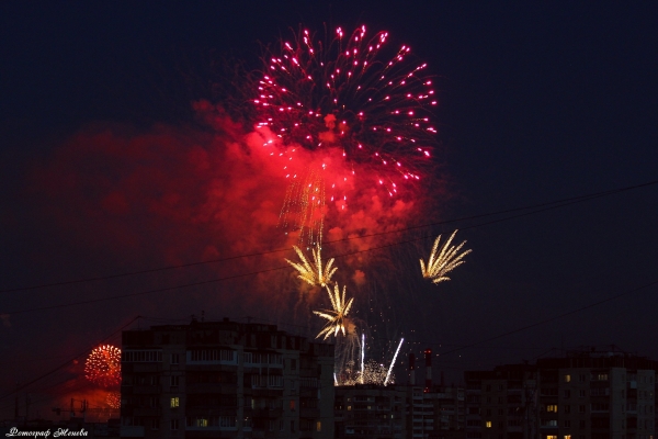 В двух районах Зеленограда запустят салют