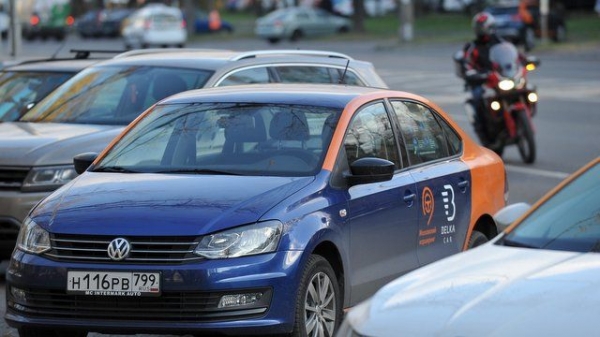 15-летний подросток угнал автомобиль каршеринга