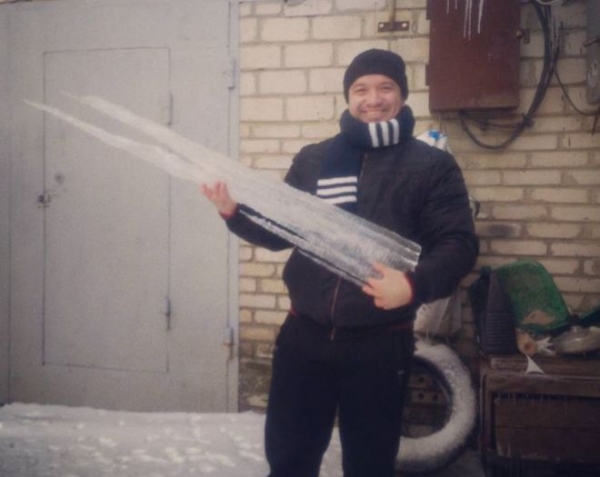 16 снимков о том, как в 40 лет мужчины могут впадать в детство