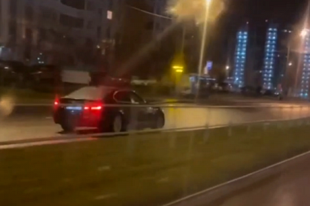 Водителя двигавшейся по «встречке» BMW нашли и накажут