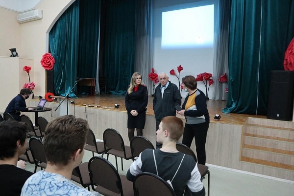 Представитель Общественного совета при УВД по ЗелАО принял участие в антинаркотической акции