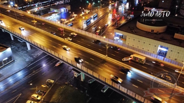 Десятки аварий произошли на обледенелых мостах в Зеленограде