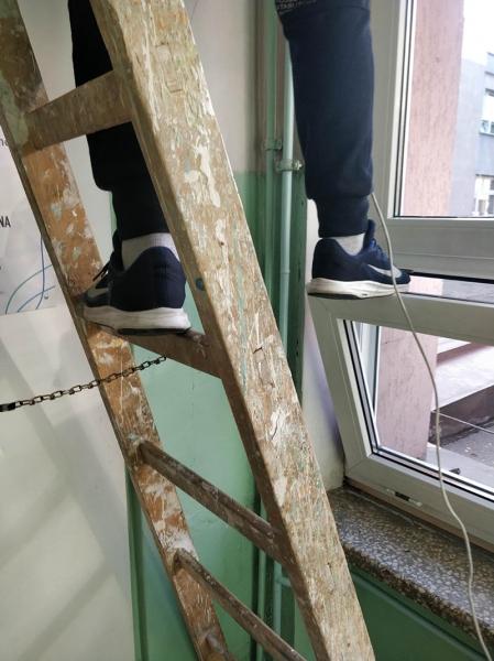 16 смелых удальцов, которые себе во вред не побоялись нарушить технику безопасности